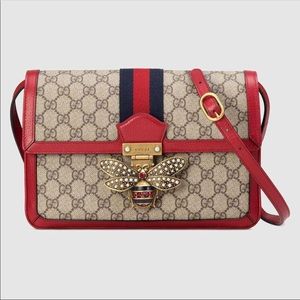 Gucci Queen Margaret GG Supreme Shoulder Bag